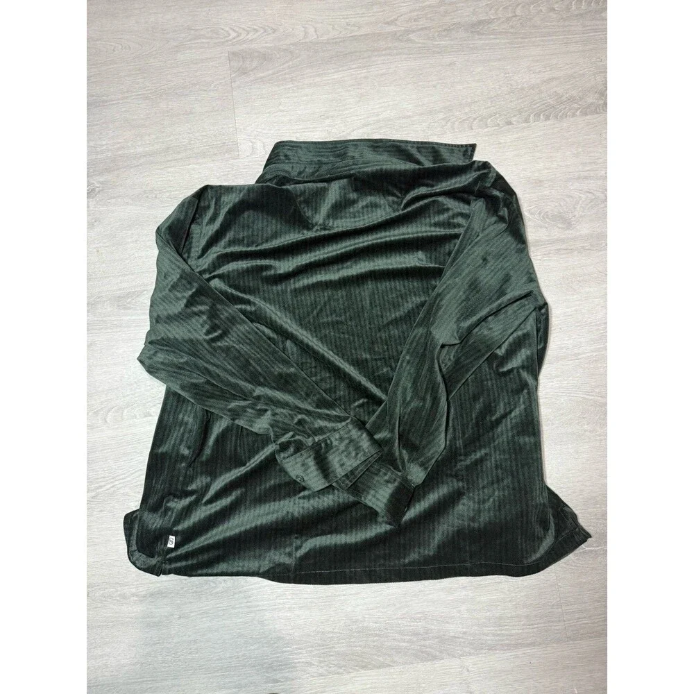 Silver Silk Men’s Dark Green Herringbone 3-Piece Suit Jacket, Vest, 44x30 Pants